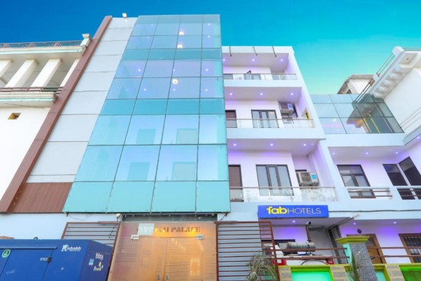 FabHotel SS International